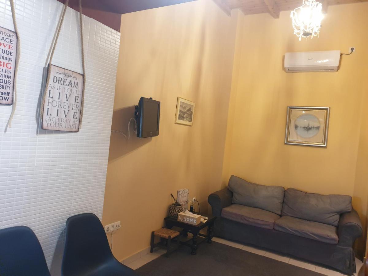 Angeliki's Apartment Athene Buitenkant foto